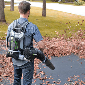 Soplador de mochila EGO Commercial Power+ de 600 CFM